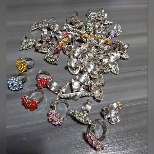 HUGE lot Of 60+ Adjustable Rings Silvertone Multicolored Stones Various Designs